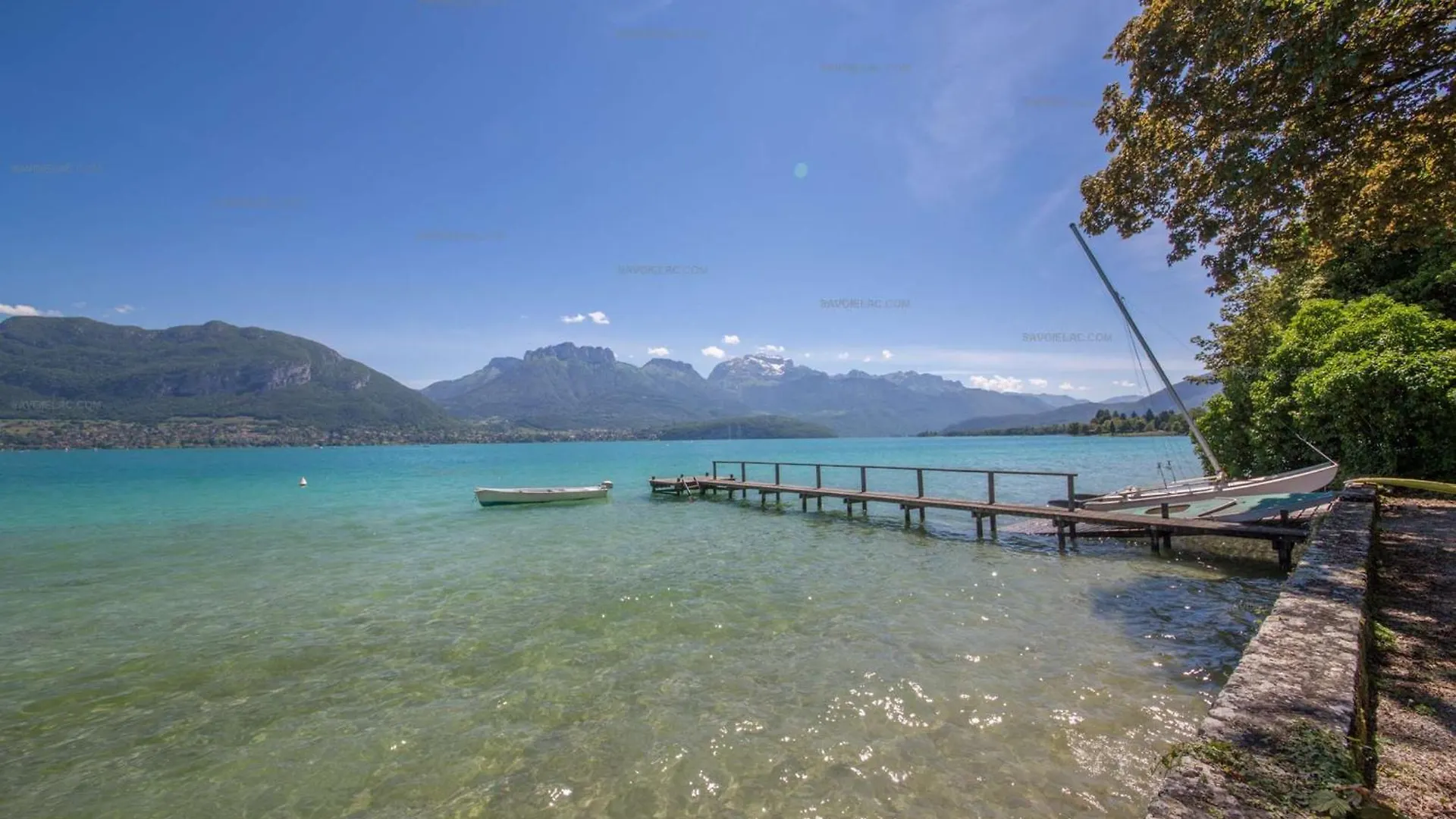 Lac D'Annecy Villa Pieds Dans L'Eau Sevrier 0*,  France